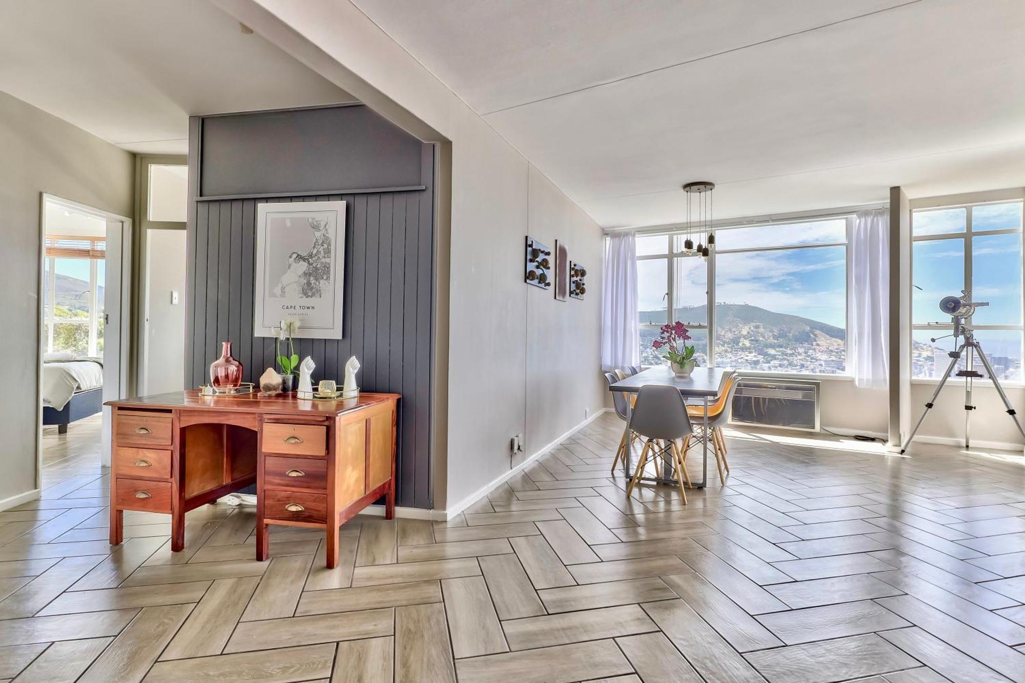 The Scenic Disa Park Apartment, Table Mountain, & Ocean Views Apartment Cape Town