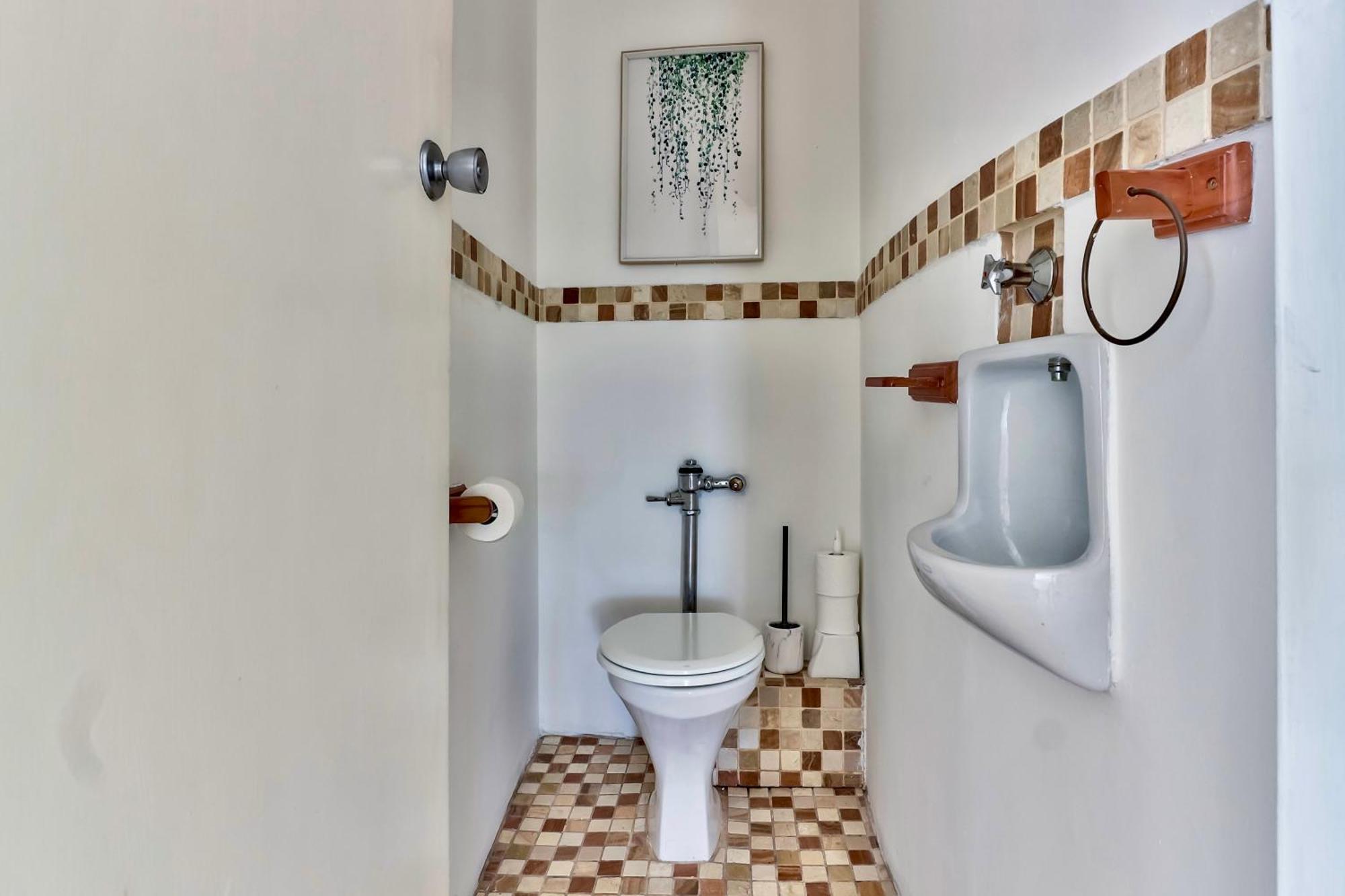 The Scenic Disa Park Apartment, Table Mountain, & Ocean Views