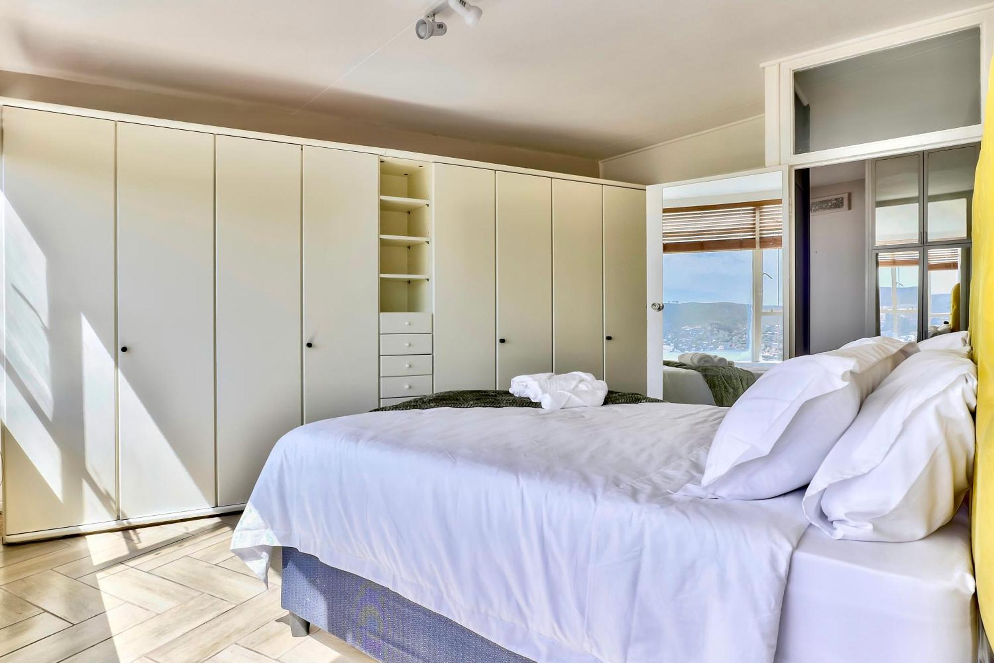 Apartment The Scenic Disa Park Apartment, Table Mountain, & Ocean Views Cape Town