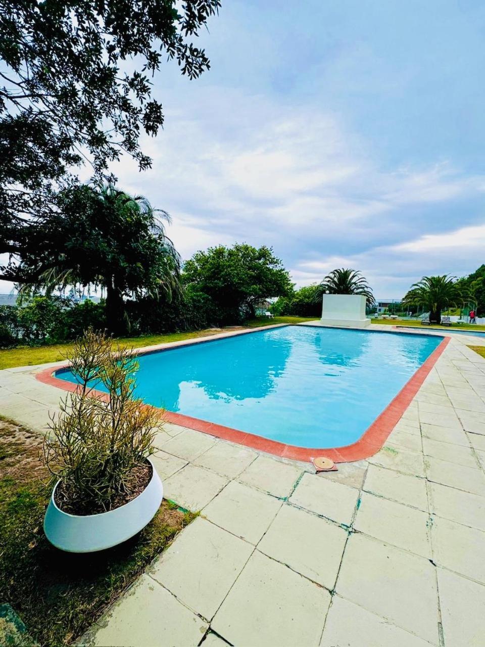 The Scenic Disa Park Apartment, Table Mountain, & Ocean Views
